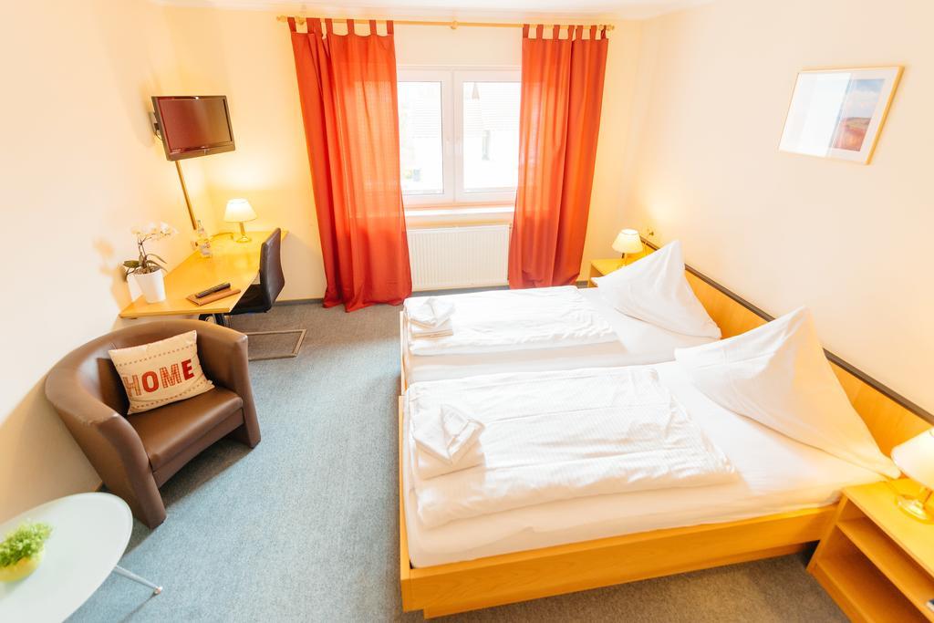 Rhönhof Hotel 3*